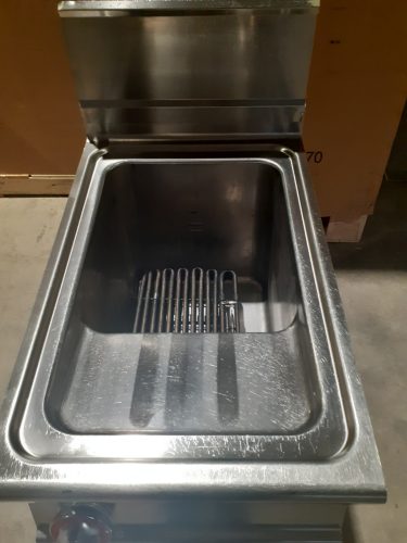 Lotus 13 literes elektromos olajsütő, álló, használt