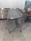 Használt kifutó asztal 